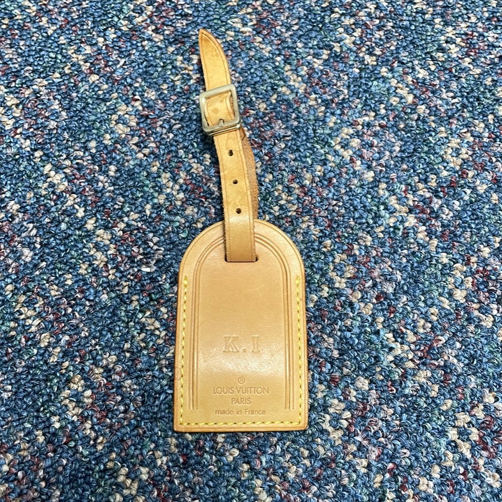 Preloved Louis Vuitton Luggage Tag Leather beige